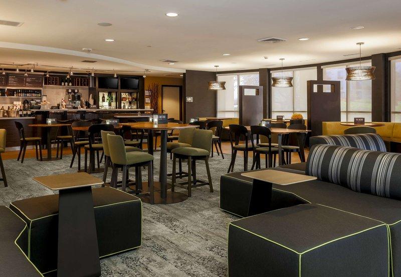 Courtyard By Marriott Potomac Mills Woodbridge Hotell Eksteriør bilde