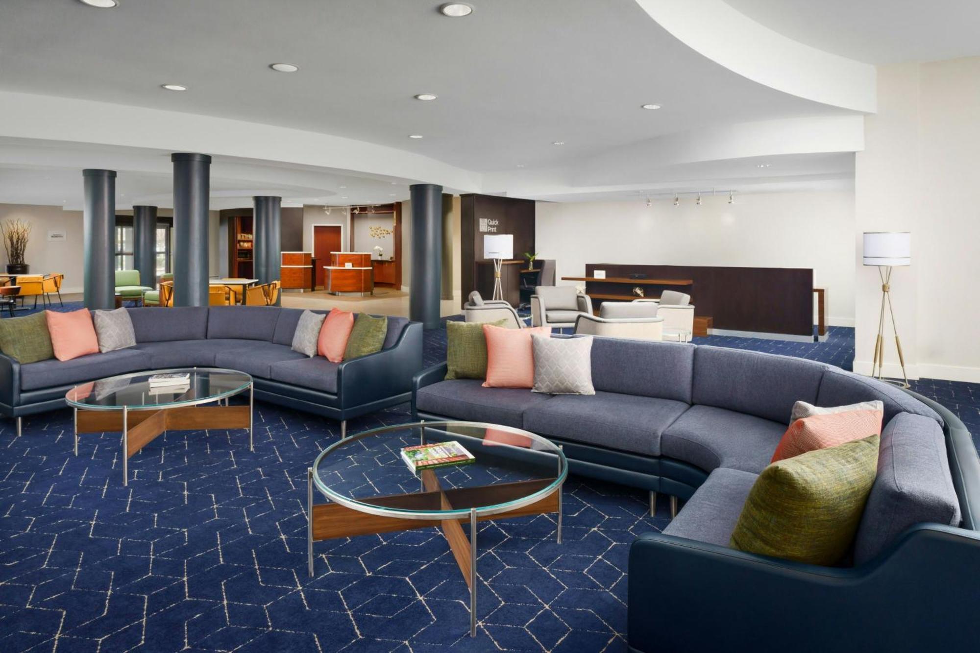 Courtyard By Marriott Potomac Mills Woodbridge Hotell Eksteriør bilde