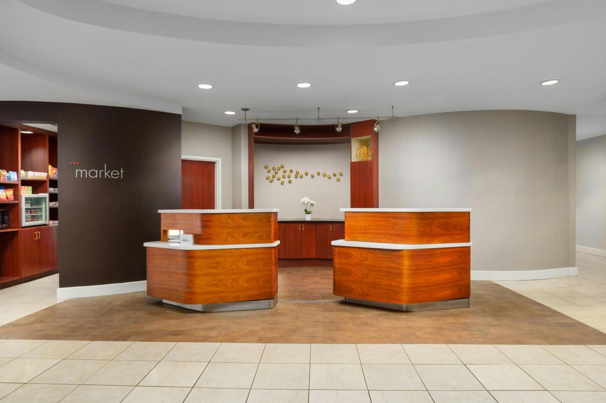 Courtyard By Marriott Potomac Mills Woodbridge Hotell Eksteriør bilde